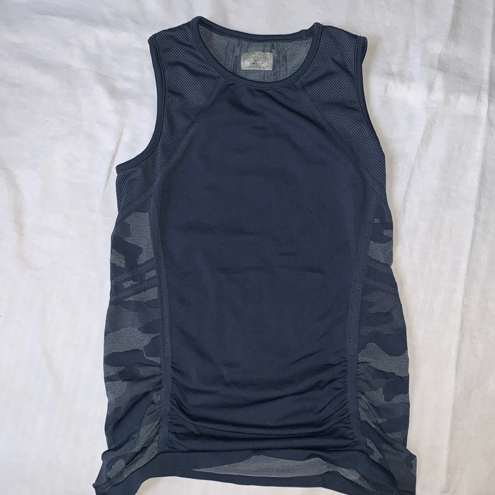 Athleta tank